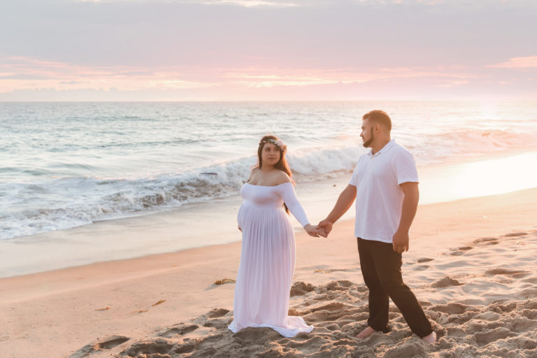 Aliso Beach Maternity Session | Orange County Maternity Photographer